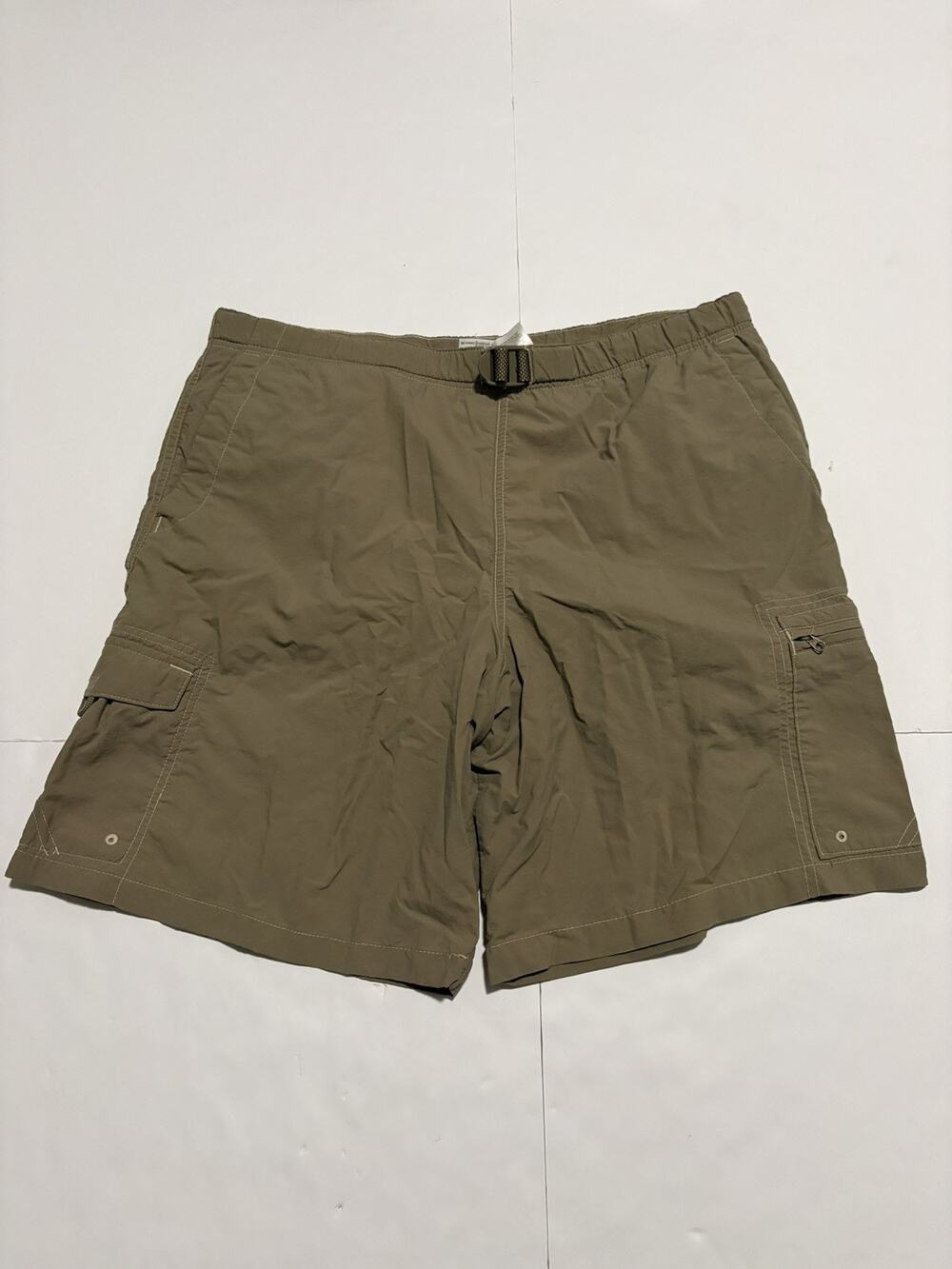 Columbia Mens Medium Cargo Shorts Nylon Hiking Fishing Belted Khaki Outdoor